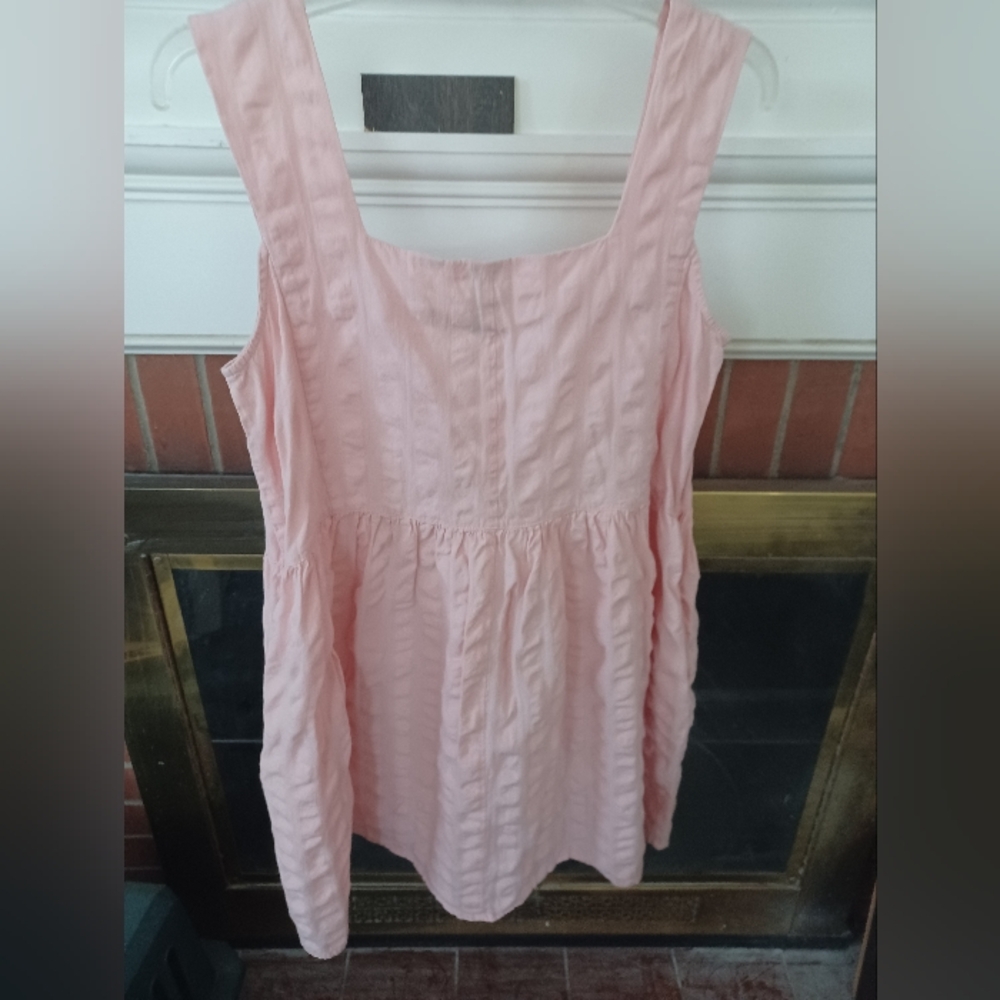 Elegant Pink Sleeveless Dress